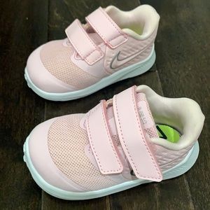 Nike Star Runner Size US 3C
Baby/Toddler Shoes. Worn once.